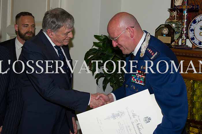 %_tempFileName00329_27042016%