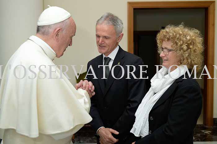 %_tempFileName00476_31052016%