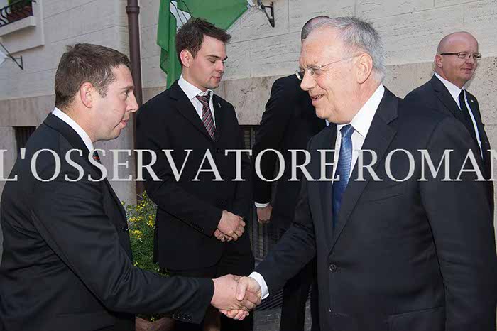 %_tempFileName05530_06052016%