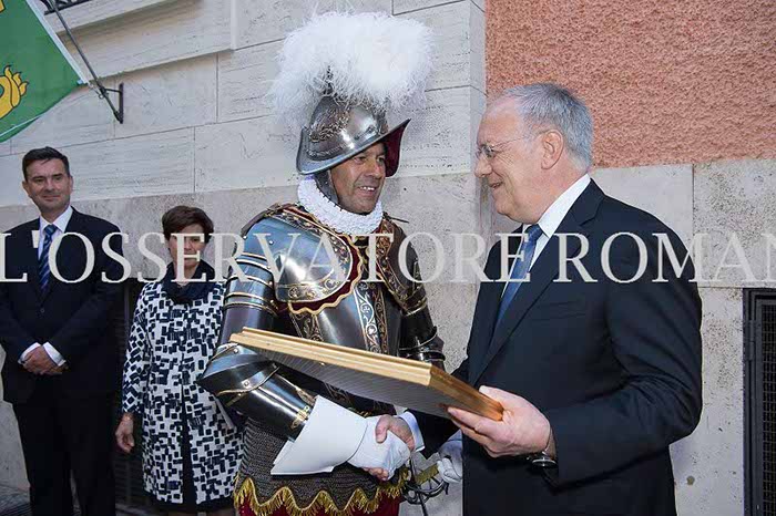 %_tempFileName05748_06052016%