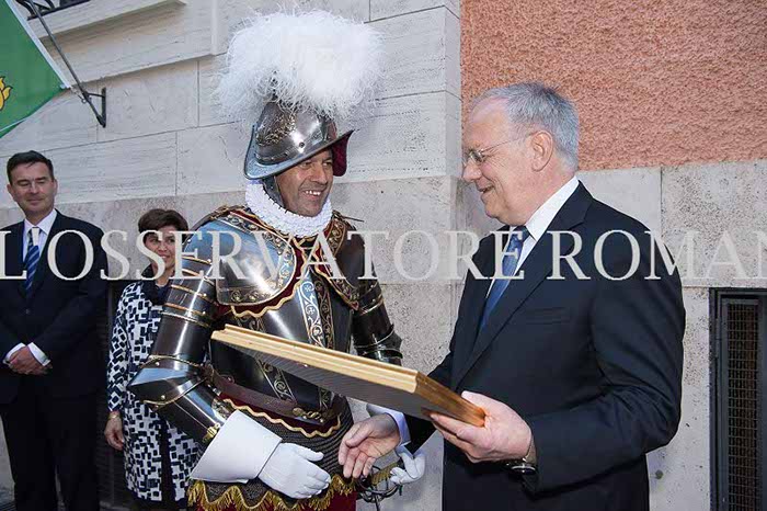 %_tempFileName05752_06052016%