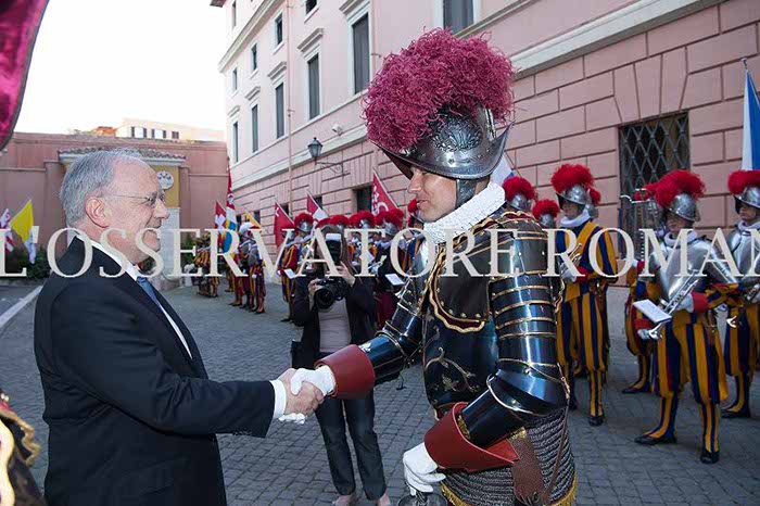 %_tempFileName05777_06052016%