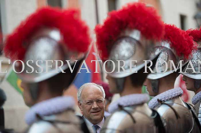 %_tempFileName05864_06052016%