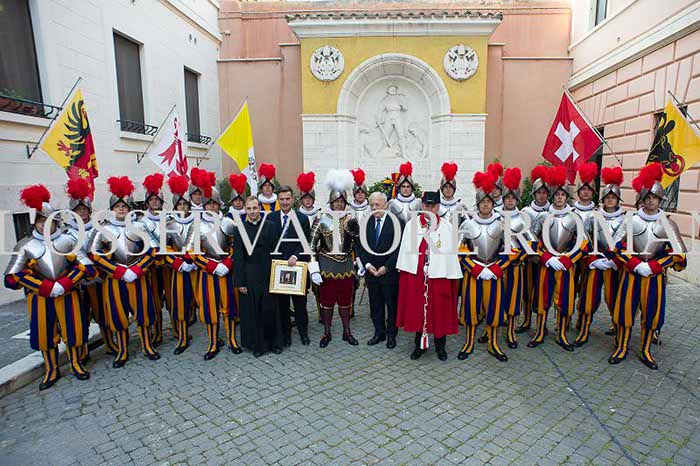 %_tempFileName05982_06052016%