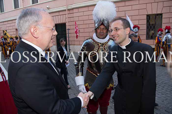 %_tempFileName06077_06052016%