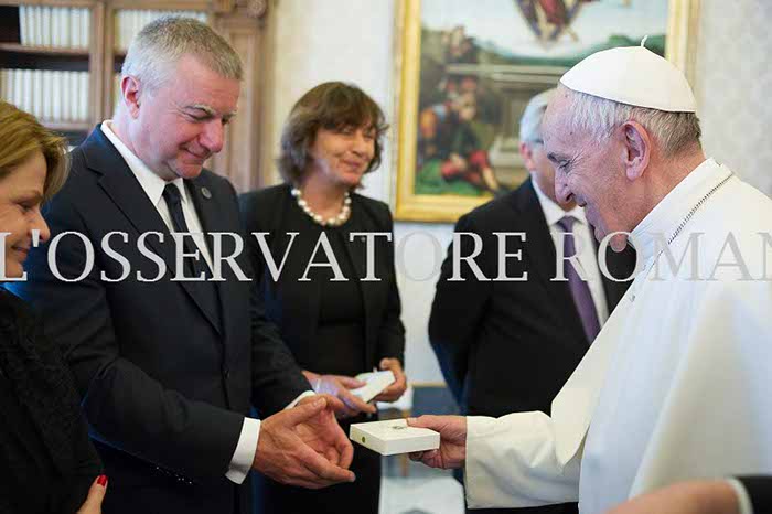 %_tempFileName01890_06052016%