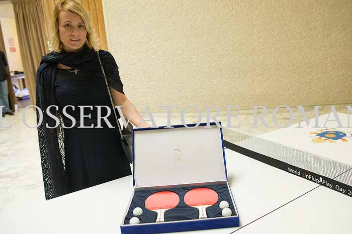 %_tempFileName00215_11052016%