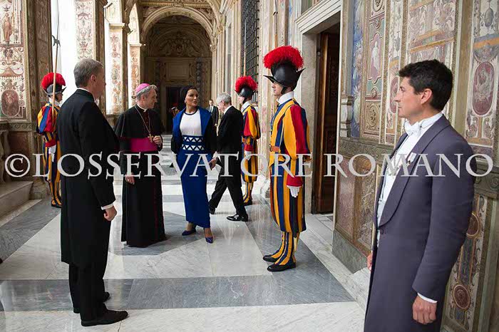 %_tempFileName02573_04062016%