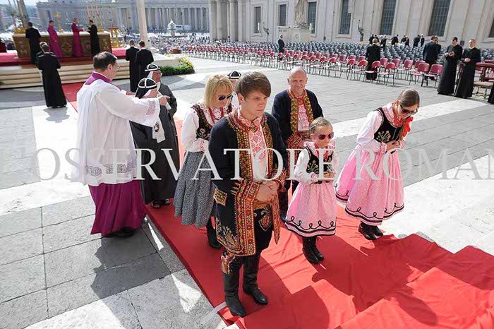 %_tempFileName00037_05062016%