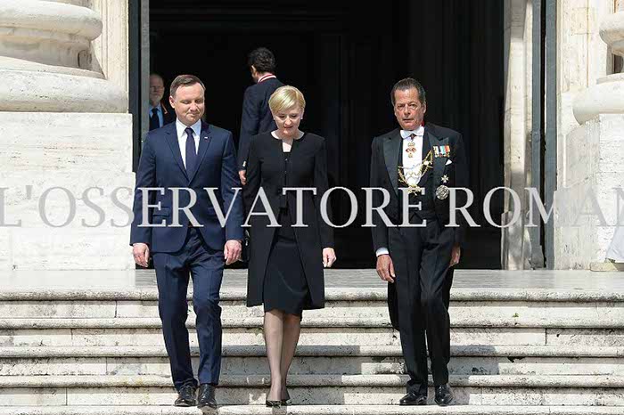 %_tempFileName00860_05062016%