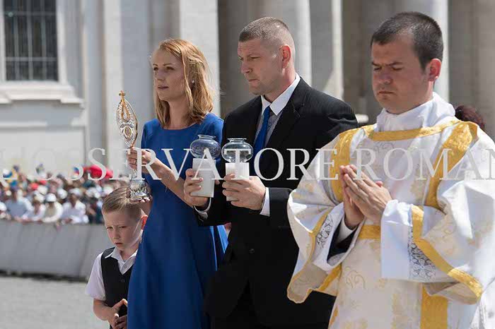 %_tempFileName01857_05062016%