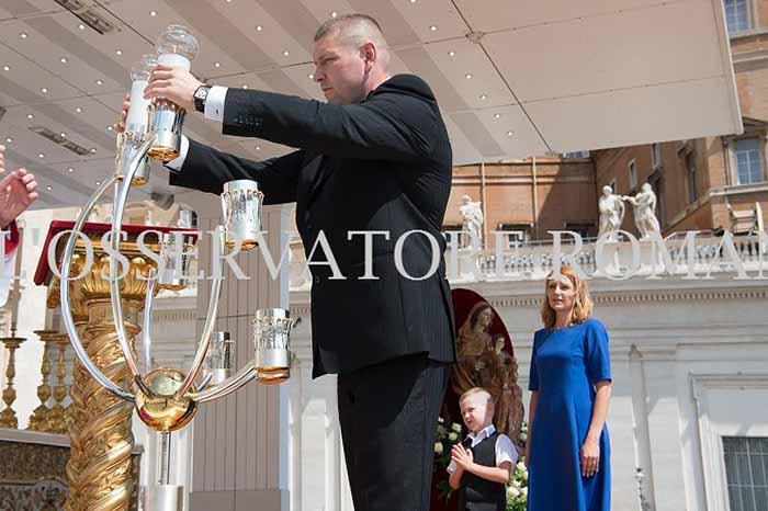 %_tempFileName01890_05062016%