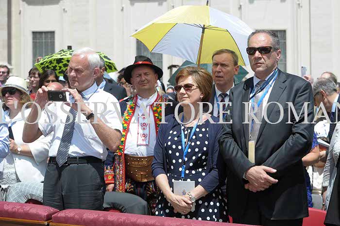 %_tempFileName02794_05062016%