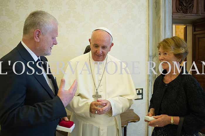 %_tempFileName01860_09062016%