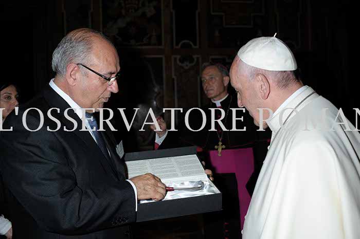 %_tempFileName00566_09062016%