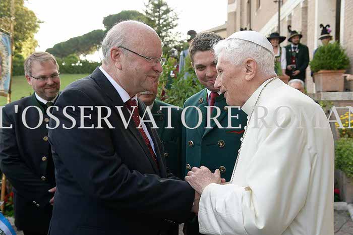 %_tempFileName03437_29062016%