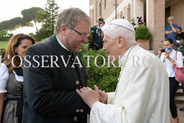 %_tempFileName03452_29062016%