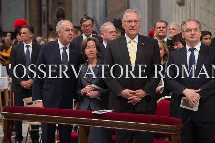 %_tempFileName00636_29062016%