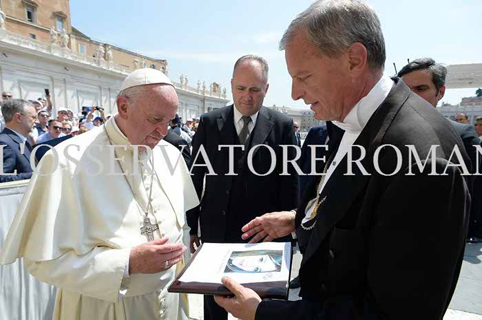 %_tempFileName04225_30062016%