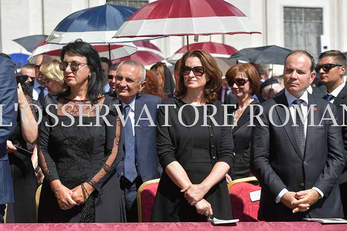 %_tempFileName03709_04092016%