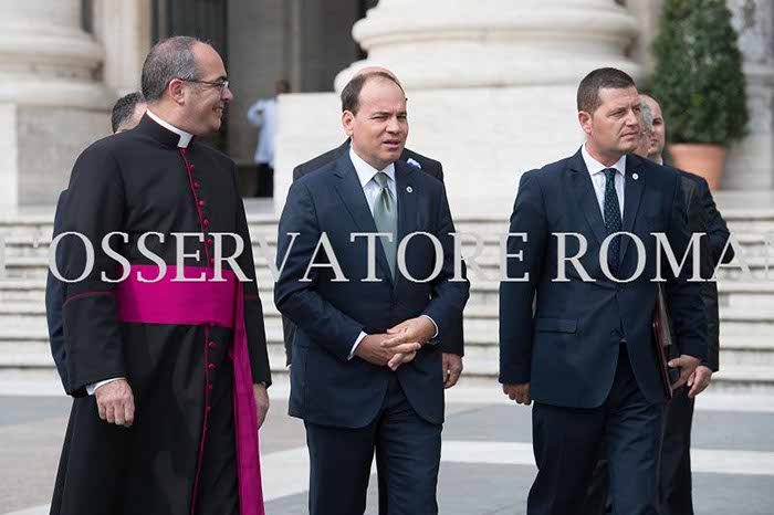 %_tempFileName00580_05092016%