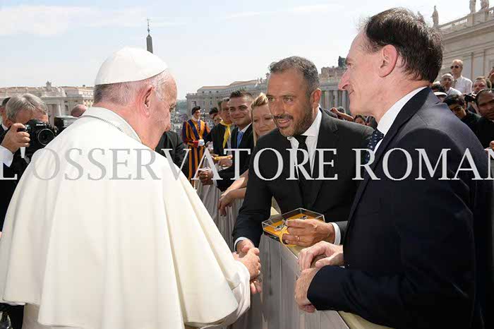 %_tempFileName04067_10092016%