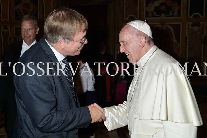 %_tempFileName01045_15092016%