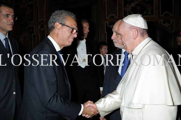 %_tempFileName01083_22092016%