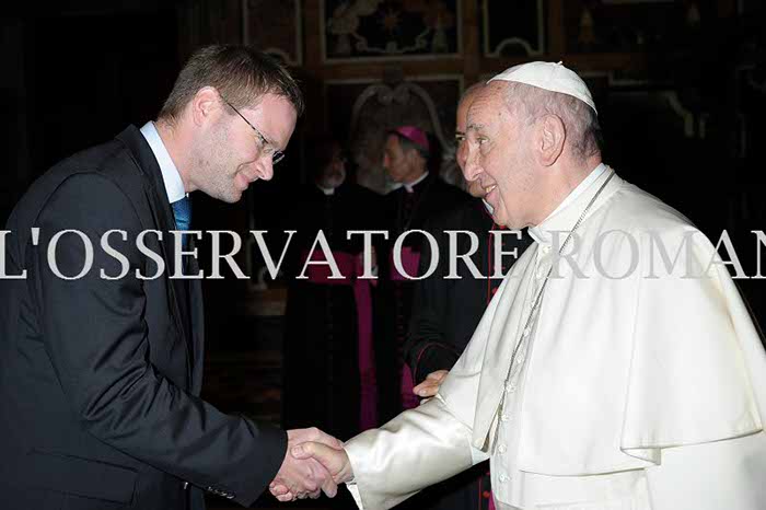 %_tempFileName00383_29092016%