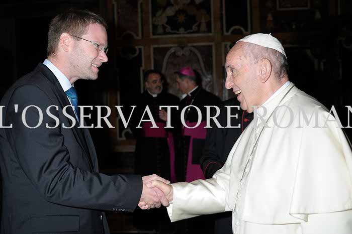 %_tempFileName00384_29092016%