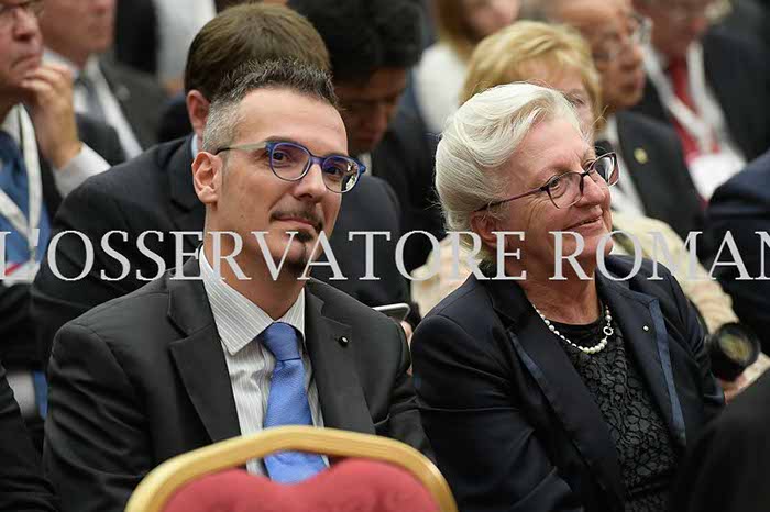 %_tempFileName01933_05102016%