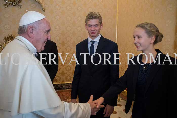 %_tempFileName01665_10102016%