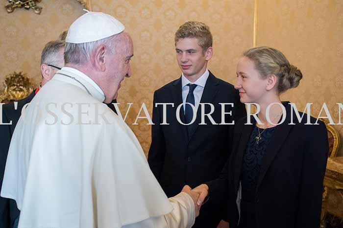 %_tempFileName01668_10102016%