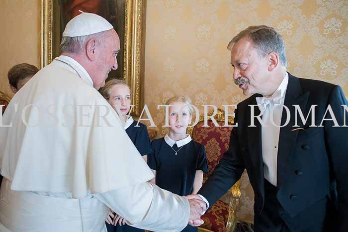 %_tempFileName01688_10102016%