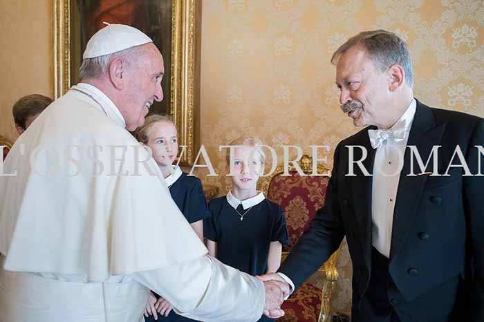 %_tempFileName01689_10102016%