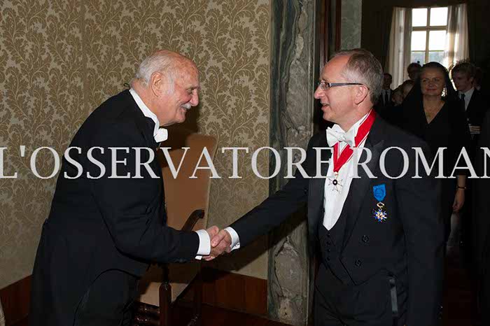 %_tempFileName01845_10102016%