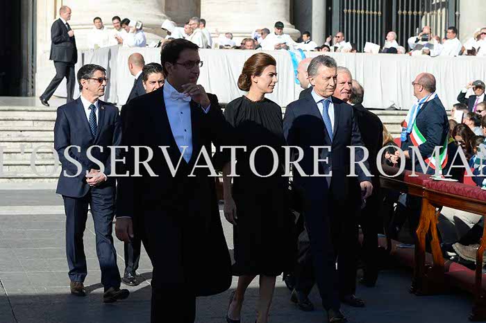 %_tempFileName00979_16102016%