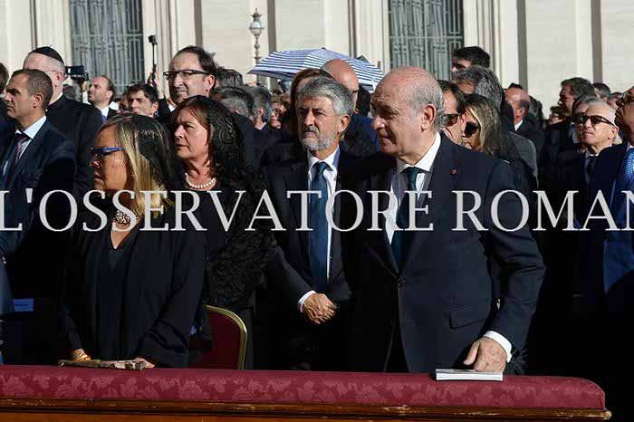 %_tempFileName01219_16102016%