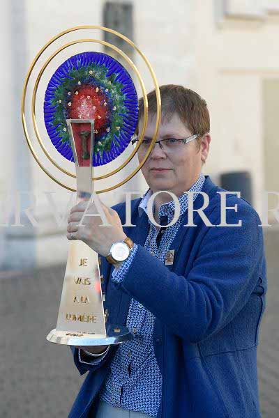 %_tempFileName01668_16102016%