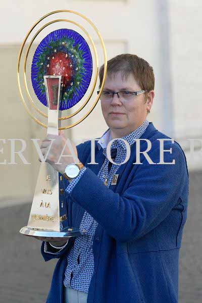 %_tempFileName01670_16102016%