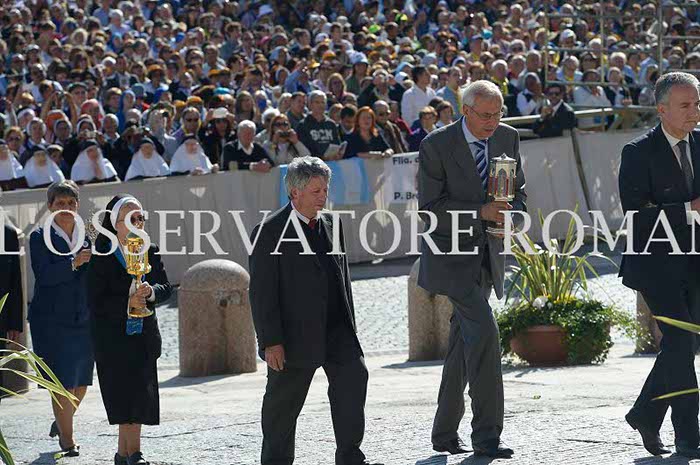 %_tempFileName01778_16102016%