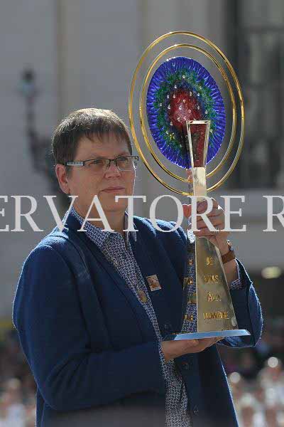 %_tempFileName01904_16102016%