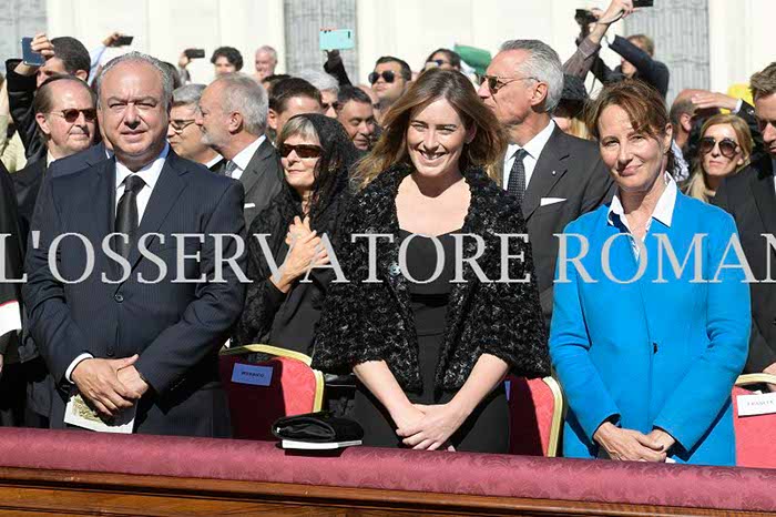 %_tempFileName03320_16102016%