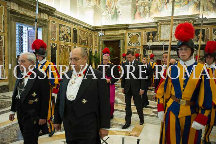 %_tempFileName00404_17102016%