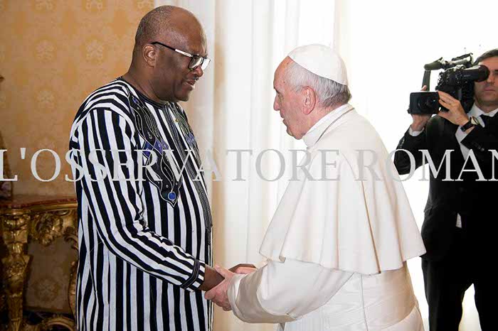 %_tempFileName01540_20102016%