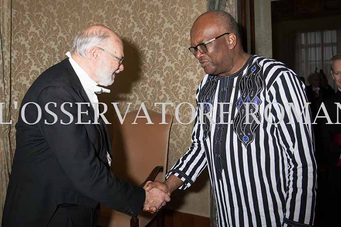 %_tempFileName01990_20102016%