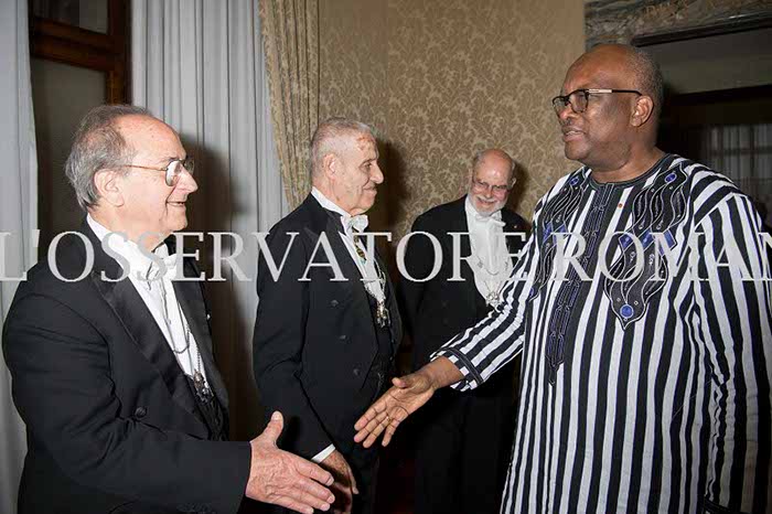 %_tempFileName01998_20102016%