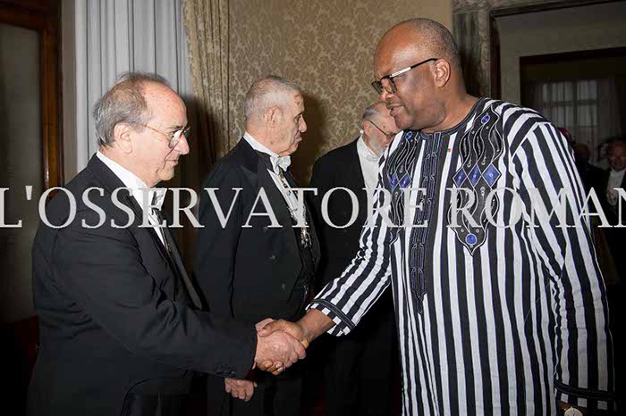 %_tempFileName02001_20102016%