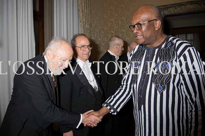 %_tempFileName02007_20102016%