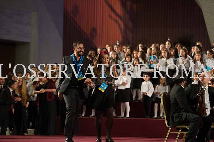 %_tempFileName10672_22102016%